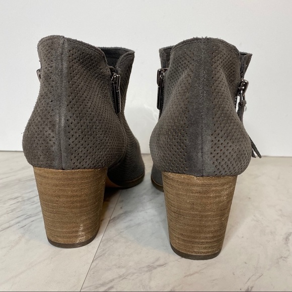New! Vince Camuto Nethera Perforated Suede Gray Boot 11M - Picture 4 of 16
